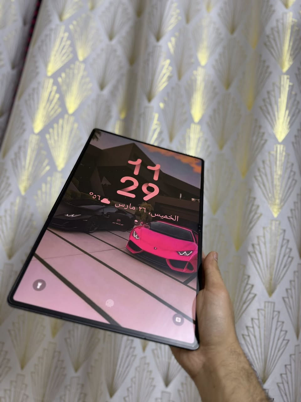 سلام عليكم ايباد طبعاً غني عن التعريف 
ايباد سامسونج اس 8 ألترا 
شاشة 14 انج +ذاكرة 128 
البطارية 11200 أمبير 
اكيد معالج سناب دراجون جين 8 
الايباد مابي اي ضرر +بدون كارتونه 
ملحقاته (حافظة مكتبية _ موس _ كيبورد _ قلم )
بس الأغراض صايره عليه فوك 50 الف 
الايباد قفل من الأخير بدون تعامل 650


**إذا كنت صاحب هذا الإعلان وتريد حذفه لأي سبب، رجاءا أرسل رسالة إلى الدعم الفني**