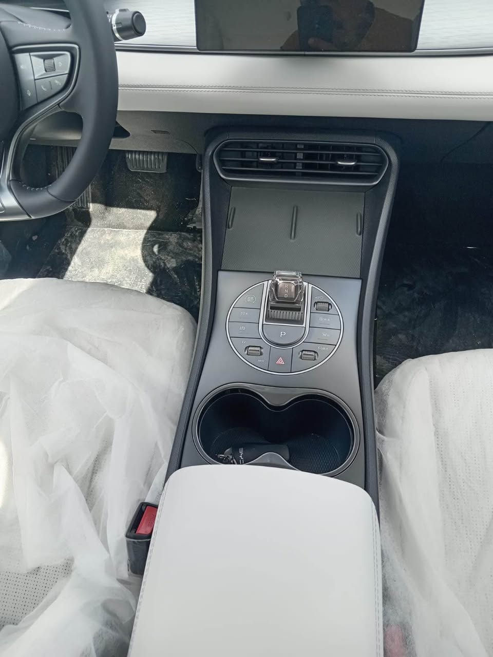 بي واي دي سيل 5
زيرو لون اسود كل غراضها كامله 
باسعار تنافسيه ويه كل الشركات 
السياره لاتشمل الوحات 
بسعر 19500 وبيها مجال بسيط
عنوان بغداد معارض البياع معرض الزاد 

‪+964 770 454 3636‬ بغداد, العراق


**إذا كنت صاحب هذا الإعلان وتريد حذفه لأي سبب، رجاءا أرسل رسالة إلى الدعم الفني**