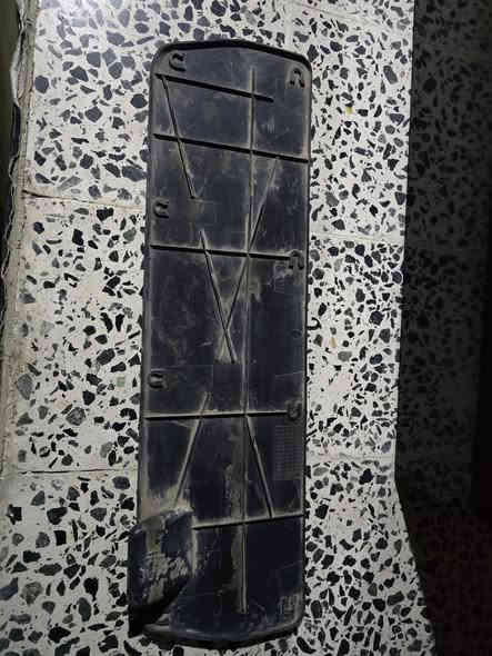 سلام عليكم 
ديكور قبغ جنطه e36 
بدون عيوب او كسور حتا موكان الكلبسات سليم 
سعر ١٠ 
موصل متوفر توصيل 
***********
بيه واتس اب
