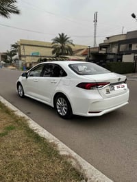 كورلا هايبرد مديل ٢٤ رقم بغداد باسمي  ماشيه ٣٠ الف  مكفوله كفاله عامه ...