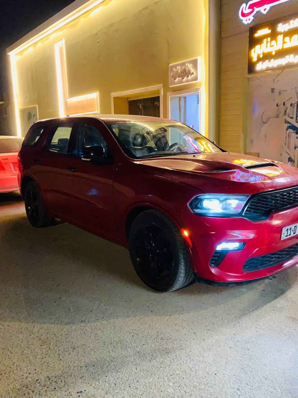 السلام عليكم دورنكو للبيع موديل 2018 رقم بغداد دولي بسمي فول واحد علا واحد سي تادل فتحة بصمة شاشة كبيرة كشنات جلد غرفه  ملكيه كهربائي جنطه كهربائي حساسات بجم محدث مكينه 8سلندر لسيارة فول مواصفات بيها صبغ 3قطع بدون دواخل بدون أرباك لمكان بلقاسم لسعر 195 استفسار لتصال ***********
