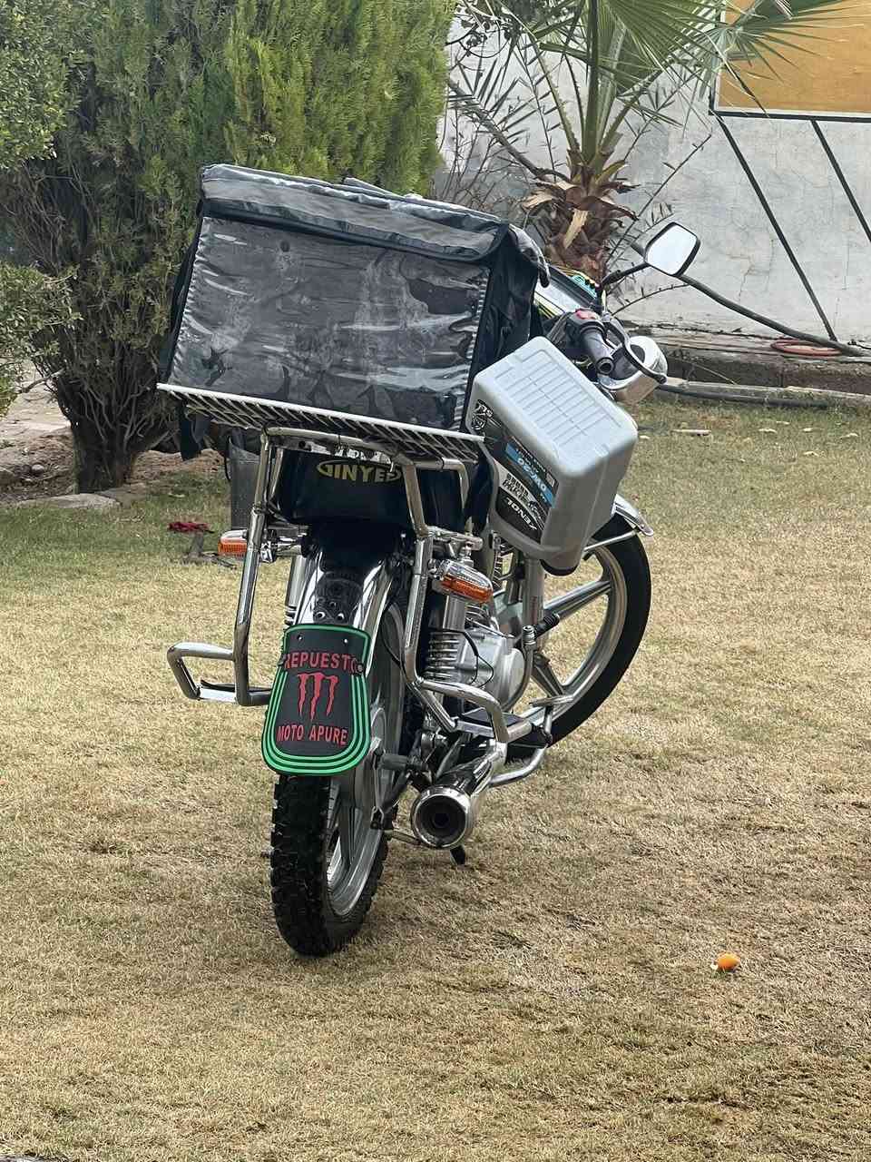 السلام عليكم دراجه خمسه موديل 19كير جني ابو الكله محرك لا تبخير ولا تنقيص كامل كهربائيات كلها شغاله سلف اشاير كلها شغاله مكاني العلم سعره 325بيه مجال حك الجيه  ***********
