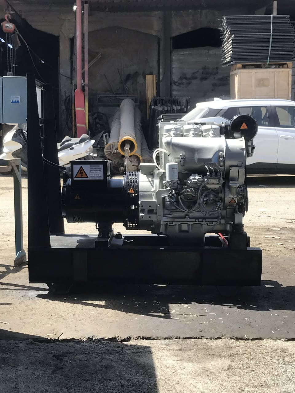 سلام عليكم لبيع دويز 912 الماني 3 سلندر توليد لوري سومر 35 كيڤي عنوان اربيل سعر 30 ستفسار تصال *********** ***********
