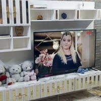 ميز • للبيع • زعفرانية