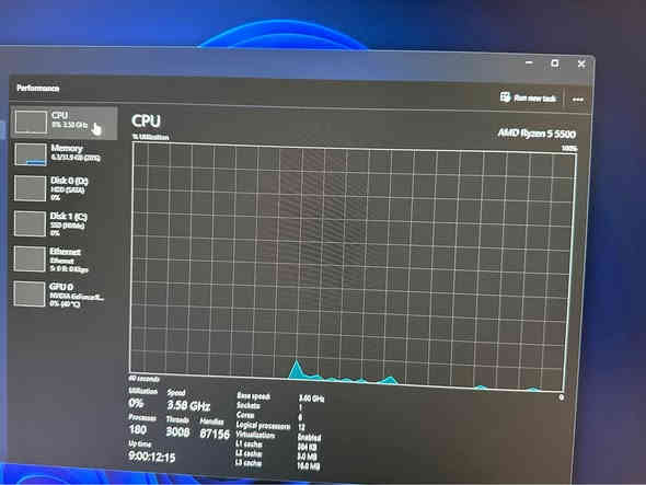 Pc black case + monitor Omen 25i 165hz
Rtx 4060 ti
Ryzen 5 5500
Ram 32gb
Hard 1tb hdd
Motherboard bm450m
 
کاشاشەو پرۆسێسەرەکە زۆر کەم ئیشیان کردووە و زمانی ماوە کیپۆرد و ماوسێکی ئاسایی لەگەڵە
نرخی ١٤٠٠٠٠٠ مەجالی تێدایە

واتسئاپ و تەلەفۆن
***********
*********** أربيل
