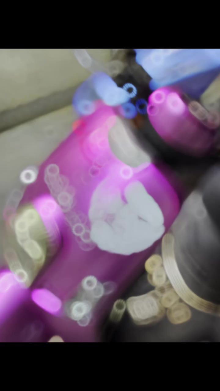 دراجات ماكس عدله و ماكس بوليس الدراجات مال حاويه تاخذه على الفحص مكينه ما مفتوحه جديده مال رمبه المكينه ما متعوبه  وعلى أيد وحده يعني تأخذ مكينه مال حاويه سعر الدراجات اثنينهن تريد لو وحده السعد خاص 
الرقم للاستفسارات على الرقم ***********
