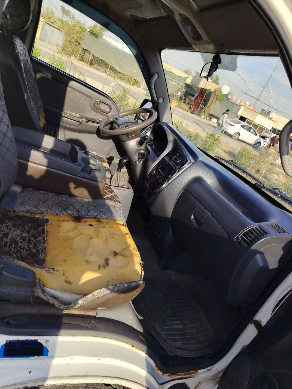 السلام عليكم ورحمه الله كيا للبيع موديل 2014 مكفوله محرك شاصي تخم تاير بسمي اريد تحويل ..عنوان جسر اديالى القديم ...سعر 100 وبيهه مجال ***********
