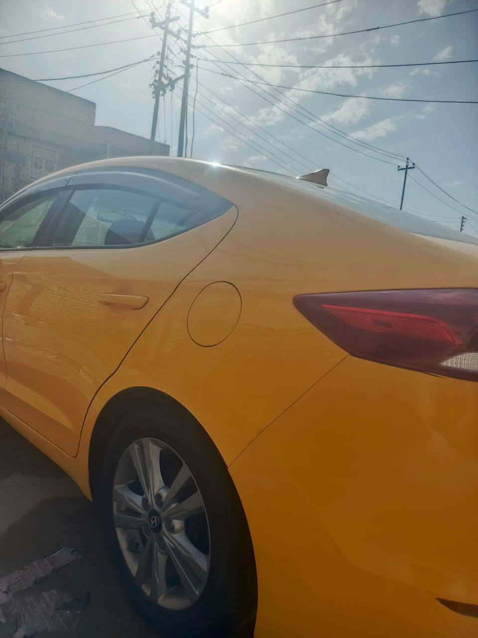 النترا مديل 2017 وارد امريكي
رقم ذي قار باسمي ضربتها دعاميه والباقي مكفول مكينه 2000 مصفره هيئه و غرامات السعر 118$ وبيها مجال 
العنوان ناصريه مركز 
للإستفسار اتصال 
***********
