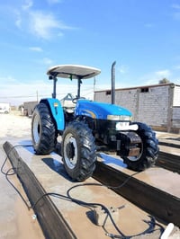 مكينه نوع نيو هولند مودييل2015 حره سنويه مجدده 2029 للأستفسار 07724246...