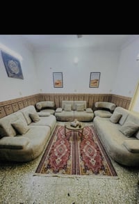 تخم تركي مودرن للبيع نضيف جدا تكمه شغل عراقي ثكيل  ١٠ مقاعد يرجع الضهر...