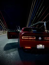 سياره جالنجر شيكَر 18 اصل عليهه برمجه وتفريغ وشوته مفتوحه وكزوز srt وو...