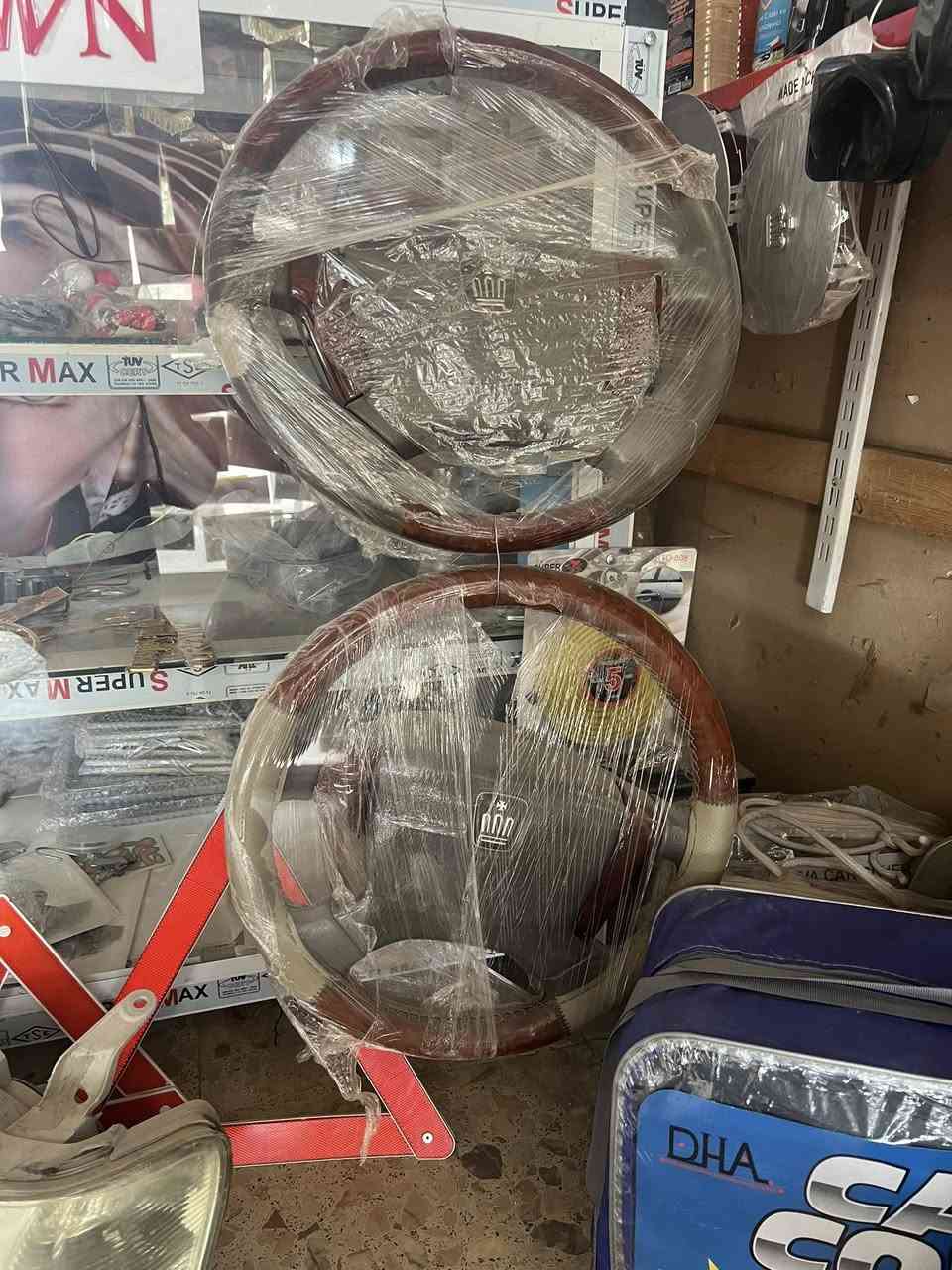 ماتخلص حلويات الملكه ورأس الثور فلات
بداله يسره بلاد
كبات فلات ليزري
بك لايت ملكه زيرو
دركه ملكه صاج
لايتات كرستال جدد بمعنه الكلمه
سبايدرات جامه وجنطه فلات وملكه

الشطره حي المعلمين مقابل مرطبات ميلانو 
***********
