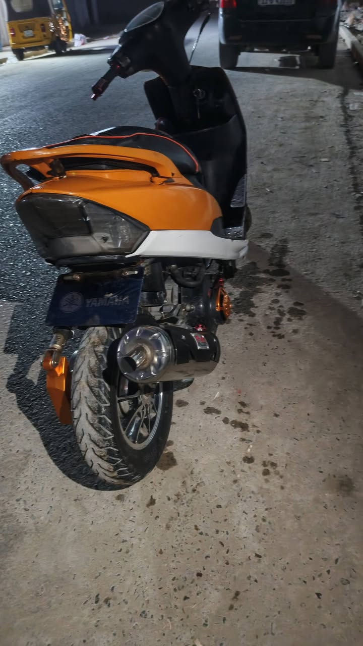 سلام عليكم ماكس عدله بيهه تزويد هواي دراجه حلوه كاعده جانت بيهه مكينه 63اربع ولفات وبدلتهه ببلاد دراجه نكره بكل وقت غراضها كلهه كامله مكاني شعله هاتف ***********
