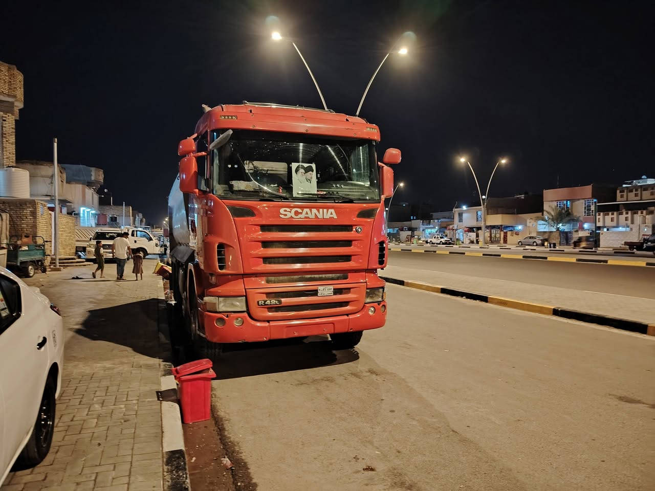 اسكانيه قلاب للبيع في البصرة ***********
