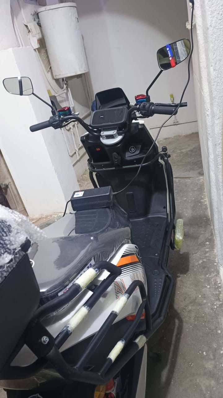 الموطور مكفول شخط ما بي.. استخدام 4 أشهر فقط عل فحص كامل تأخذ وتطلع الموطور كامل. مفتاحين + خوذه + جادر + شأحنه + لد زنون ما مشدود البطاريات الونلي 2026 أي خلاف يرجع الموطور... المكان ناحيه المحمدي.؟ السعر خاص


**إذا كنت صاحب هذا الإعلان وتريد حذفه لأي سبب، رجاءا أرسل رسالة إلى الدعم الفني**