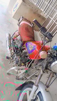 #ماطور جنيه (مرتب وشغال مابي اي عيب  ) للبيع  ب200 وبي مجال (يفيد اهل ...