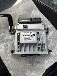 يوجد عقل كوري كير عاادي جديد وكاله ماامستعمل جمله فقط  سعر 50الف عراقي...