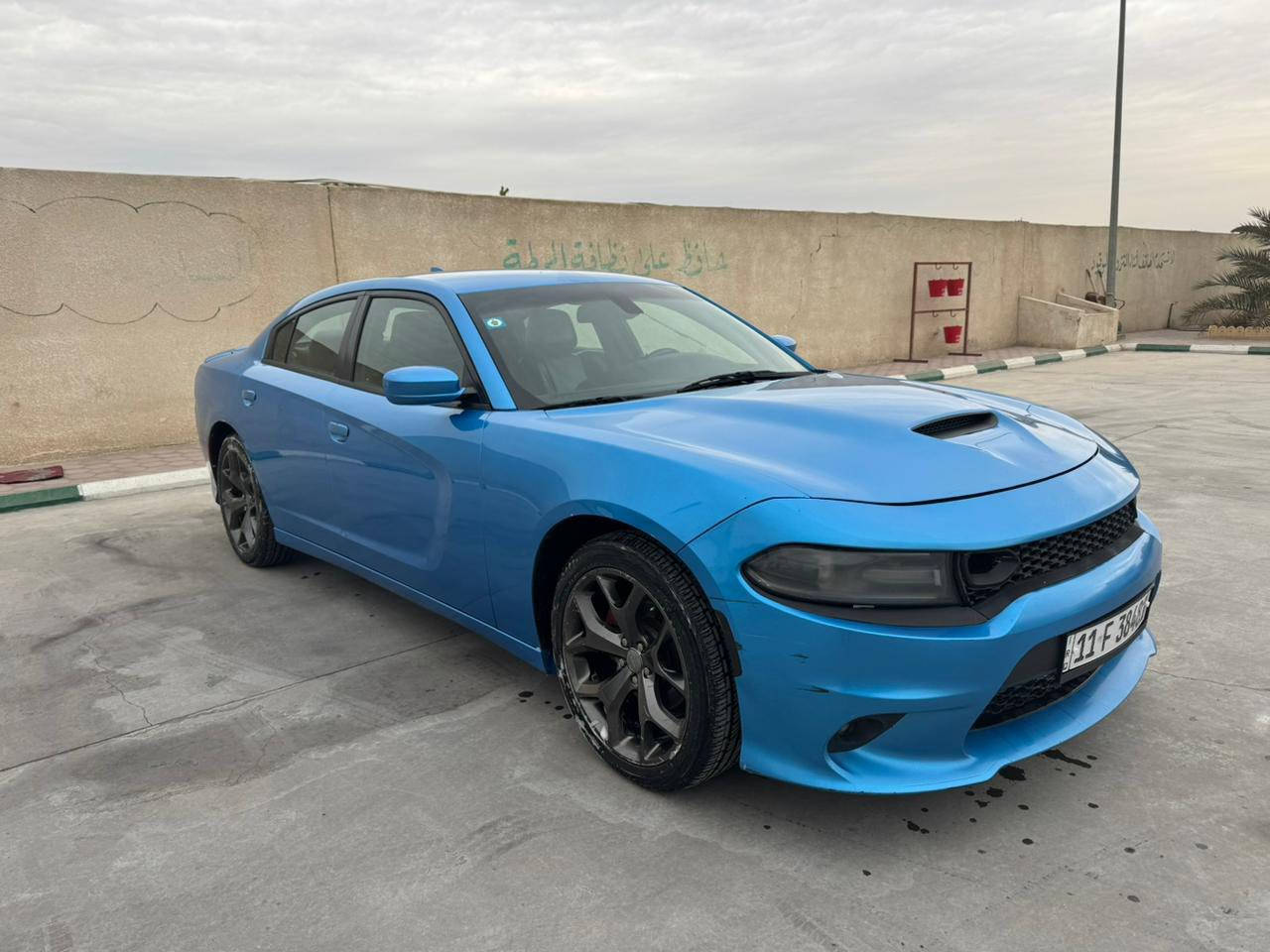 دوج جارجر موديل 2016( رالي) بيها جاملغ وبنيد ضربته خفيفه السيارة
فول مواصفات عدا الفتحة 
سيارة نضيفه وجاهزه سنويه صاريه يومين مجدده بسمي رقم جديد بغداد 

المواصفات:
بصمة شاشة كبيرة

كشنات تدفئة

لايت زينون

سماعات 

دمام صندوق

كامره خلفيه

ويل 20 هيترات مري

كشنات حظن جلد
ماشيه: 136ميل حقيقي
رقم: بغداد انكليزي تحويل مباشر

كير ومحرك كفاله

الــســعــر ✅ :: 195 وبيها مجال 

رقم صـــاحب السيارة::***********//***********
