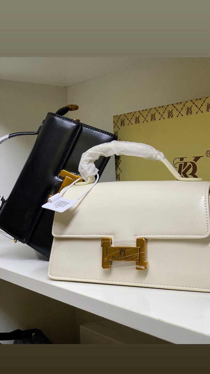 كوالتي جدا عالي 
حقائب سوبر ماستر 
توصيل كافه المحافظات 5 الالاف


**إذا كنت صاحب هذا الإعلان وتريد حذفه لأي سبب، رجاءا أرسل رسالة إلى الدعم الفني**