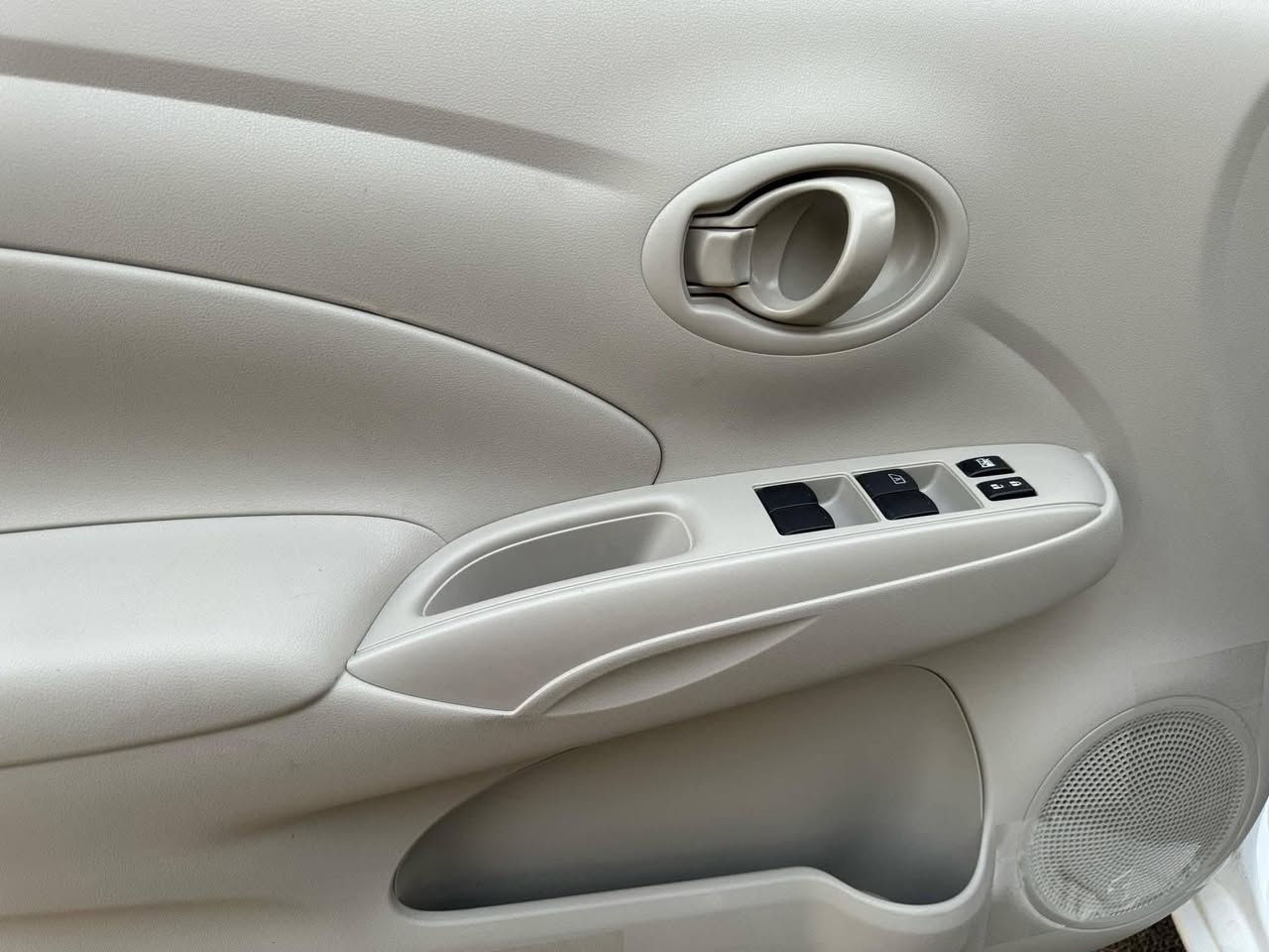 نيسان صني2026 مكفول 
السلام عليكم نيسان صني 

ماشية 2000 ونص 

رقم اربيل 

مكاني نجف 

السعر132 وبيها مجال 

للاستفسار 

***********
