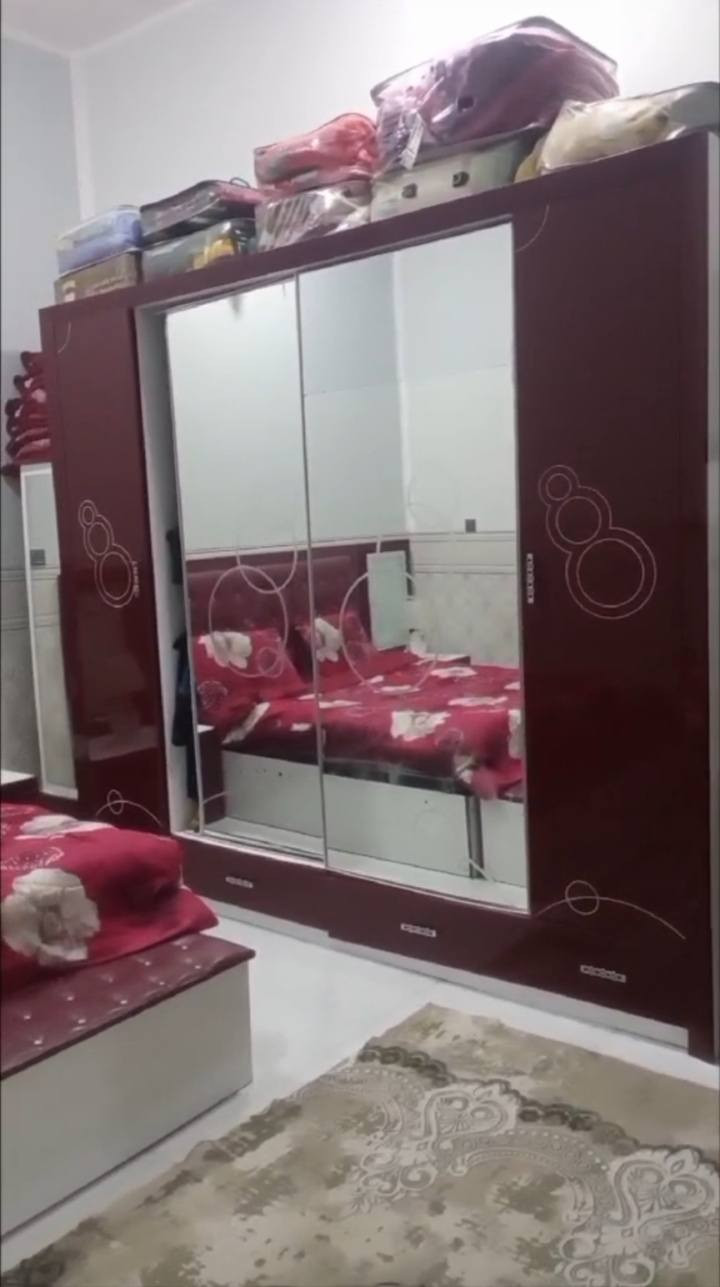 غرفة نوم تركية جديدة استعمال قليل ضخمة ثمانية قطع السعر 450 الف الشراي يراسلني خاص


**إذا كنت صاحب هذا الإعلان وتريد حذفه لأي سبب، رجاءا أرسل رسالة إلى الدعم الفني**