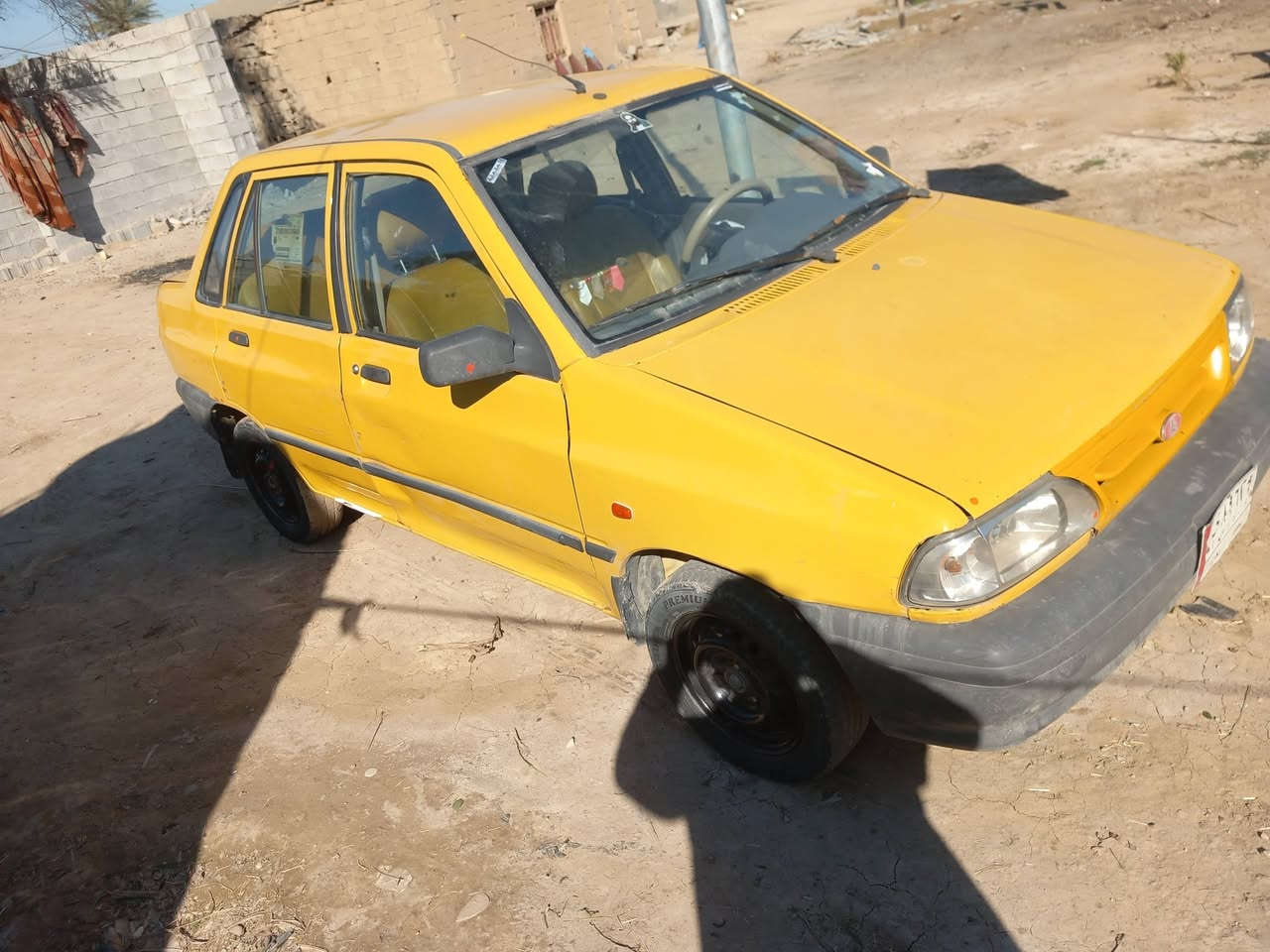 السلام عليكم سايبا موديل ١٢ مكفواله من تبديل وصبغ بس بيهه طخات غليله سيارة بسمي تحويل ثاني يوم مصفرة غرامات وهيه مكان الجسر الفرنسي السعر ٢٥ وبيهه مجال حك جيه ***********
