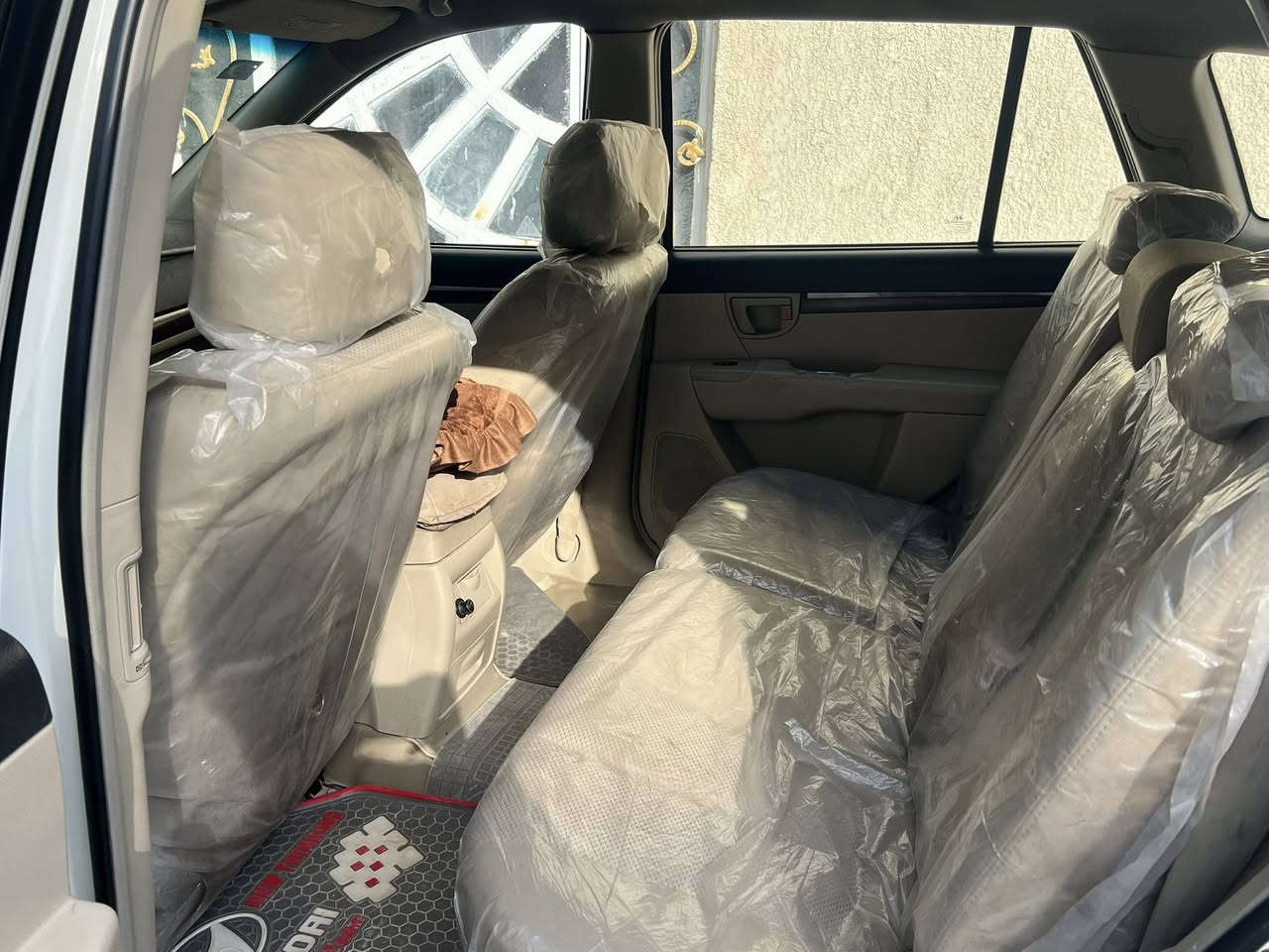 سنتافي 2008خليجي رقم بابل دولي سيارة بيه فقط قبق جنطه صبغ
تخم تاير حداديه كير محرك كله جديد ممفتوح بيه برغي وجاهزه ع آخر مال جناي سيارة حيل نضيفه 
السعر 130وبيه مجال 
مكان سيارة كربلاء 

***********
