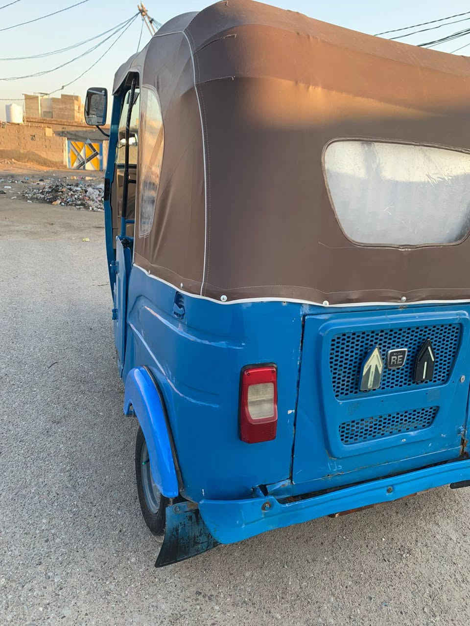 سلام عليكم ورحمه الله وبركاته تكتك البيع واحد 21 رقم وسنوية سعر 6600 وبيها مجال  العنوان بصره قبله ***********
