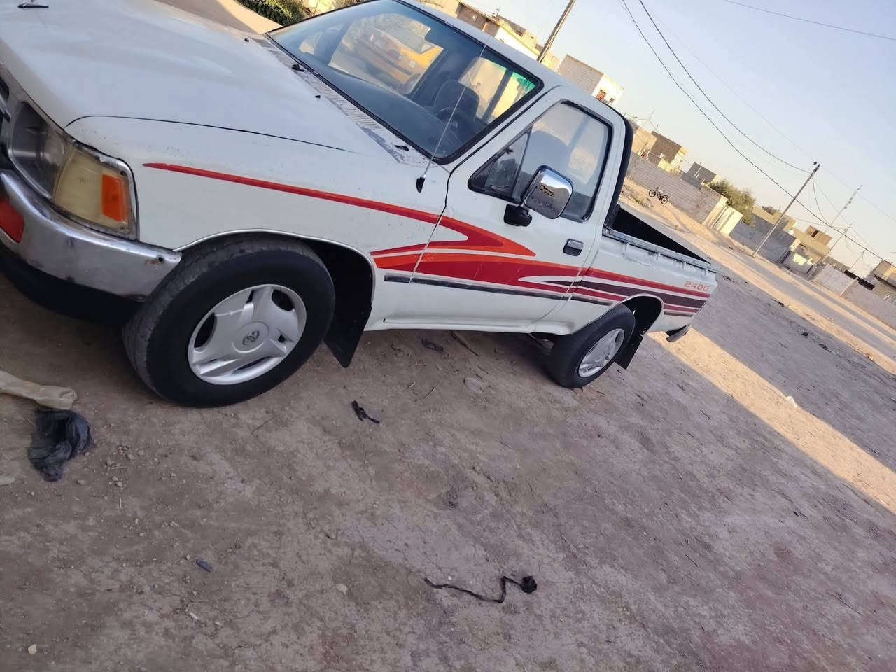 سلام عليكم  بيكم موديل 91 رقم  واسط مشروع وطني تحويل مباشر
كير محرك شاصي حداديه كهرباءيات شغاله سياره مال جناي
(ملاحضه بيه مكانات صبغ) 
مكاني واسط الصويره السعر 40 وبيه مجال للشراي 
*********** مكلف بنشر خاص ماجاوب
