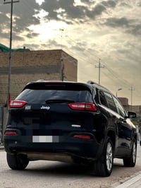 جيب بزون م.١٨ محرك ٢٤٠٠ داخله على ايدي صارلهه ٥ سنواتبدون حادث حادثه د...