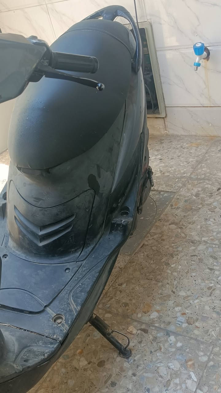 ماكس عدله نكره هندر واحد مكينه ناعمه بيها نقوصات بسيطه السعر 400 وبيها مجال العنوان البلديات للاستفسار الاتصال عل الواتساب ***********
