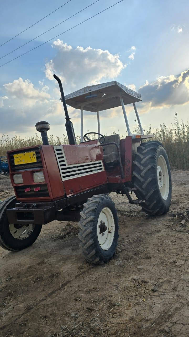 السلام عليكم مكينه للبيع فيات 780 جديده ماناقصها اي شي محرك كير اكسل شرط رقم وسنويه بدون مداور مكينه حلوه السعر 9مليون مكانها واسط الاحرار ***********
