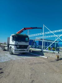 شاحنة • موديل ٢٠٠١ • جهاز ٦ونص