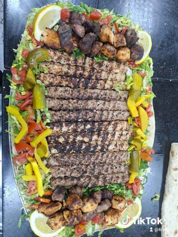 مطعم ومشويات # يوسف المحمدي# يقدم لكم أشهى انواع المشويات كباب دجاج 🐔 كباب لحم 🍖 تكه لحم تكه دجاج معلاكَ وحسب اختيار الزبون مع توفر خدمه توصيل لكافه أحياء مدينة الفلوجة
مستعدون لتجهيز كافة المناسبات والاعراس بأنسب الأسعار وحسب رغبة الزبون
يتوفر لدينا دجاج شوي على الفحم بالطريقه البغدادية مع كافة انواع المشاوي لأخرى اتصل وتدلل 💞
#رضاكم_هدفنا_زيارتكم_لنا_اسما_أمانينا 
العنوان -شارع المحيط مقابل اسواق عطوفه1 قرب سيطرة الموظفين 
 للمزيد الاتصال ☎️
***********
***********
***********
ومن الله العون والتوفيق 
        بأدارة يوسف ابو ياسين المحمدي
