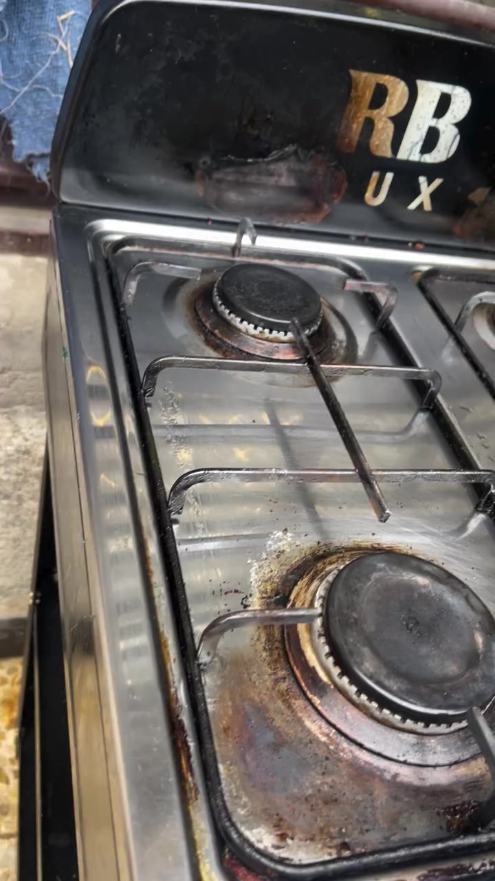 السلام عليكم
طباخ للبيع
سعر 60
عنوان طباخ 
بغداد حي الجهاد 
الرقم 
***********
