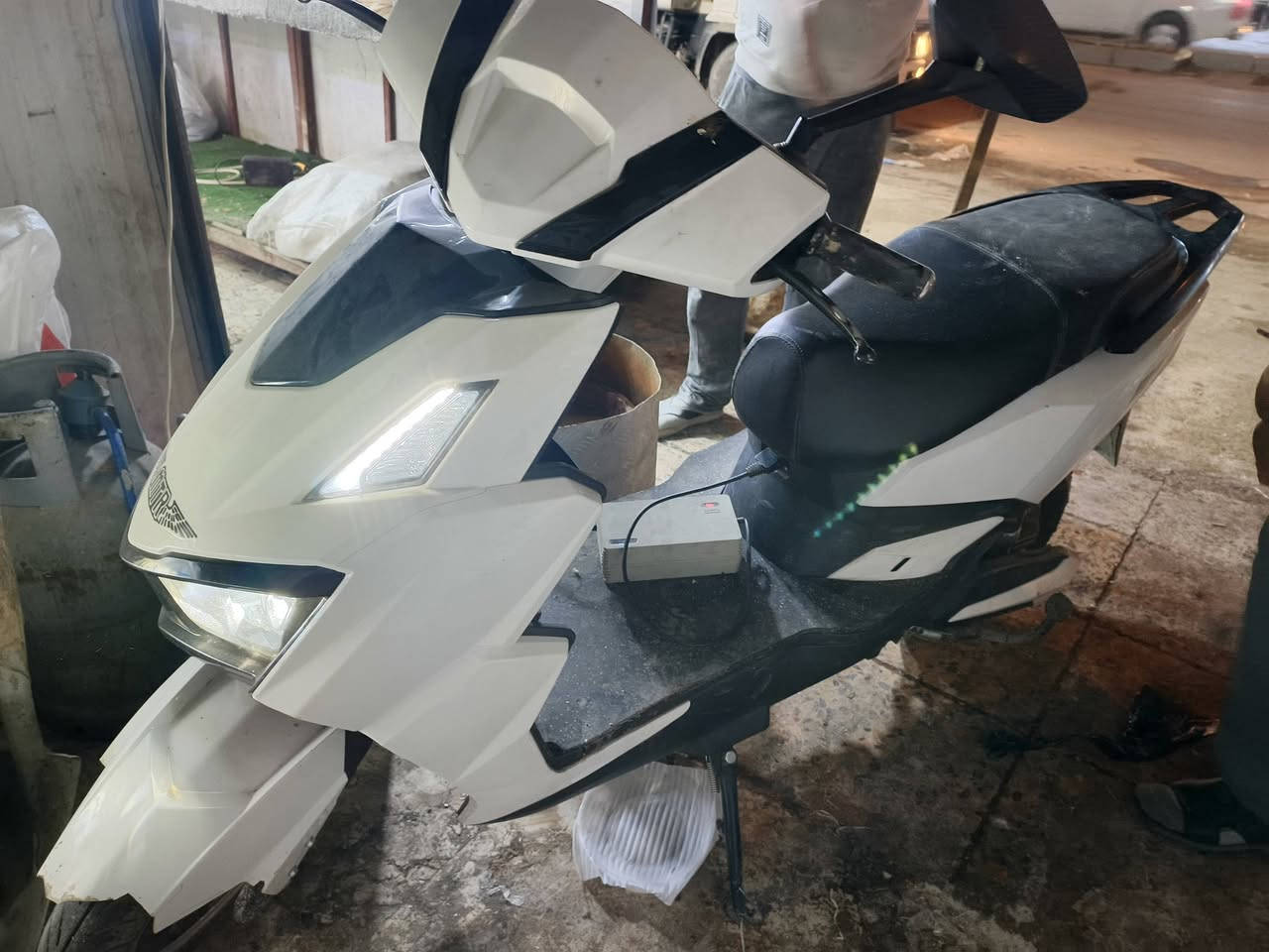 دراجه شحن البيع جديده وسعر مناسب فقط واتساب ***********
