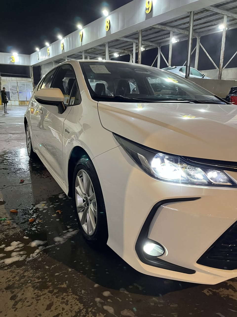 كورلا خليجي موديل 25 ماشيه 6000 كفاله عامه نظام السياره مقترض وكفيل مكانها البصره رقم التلفون :***********
