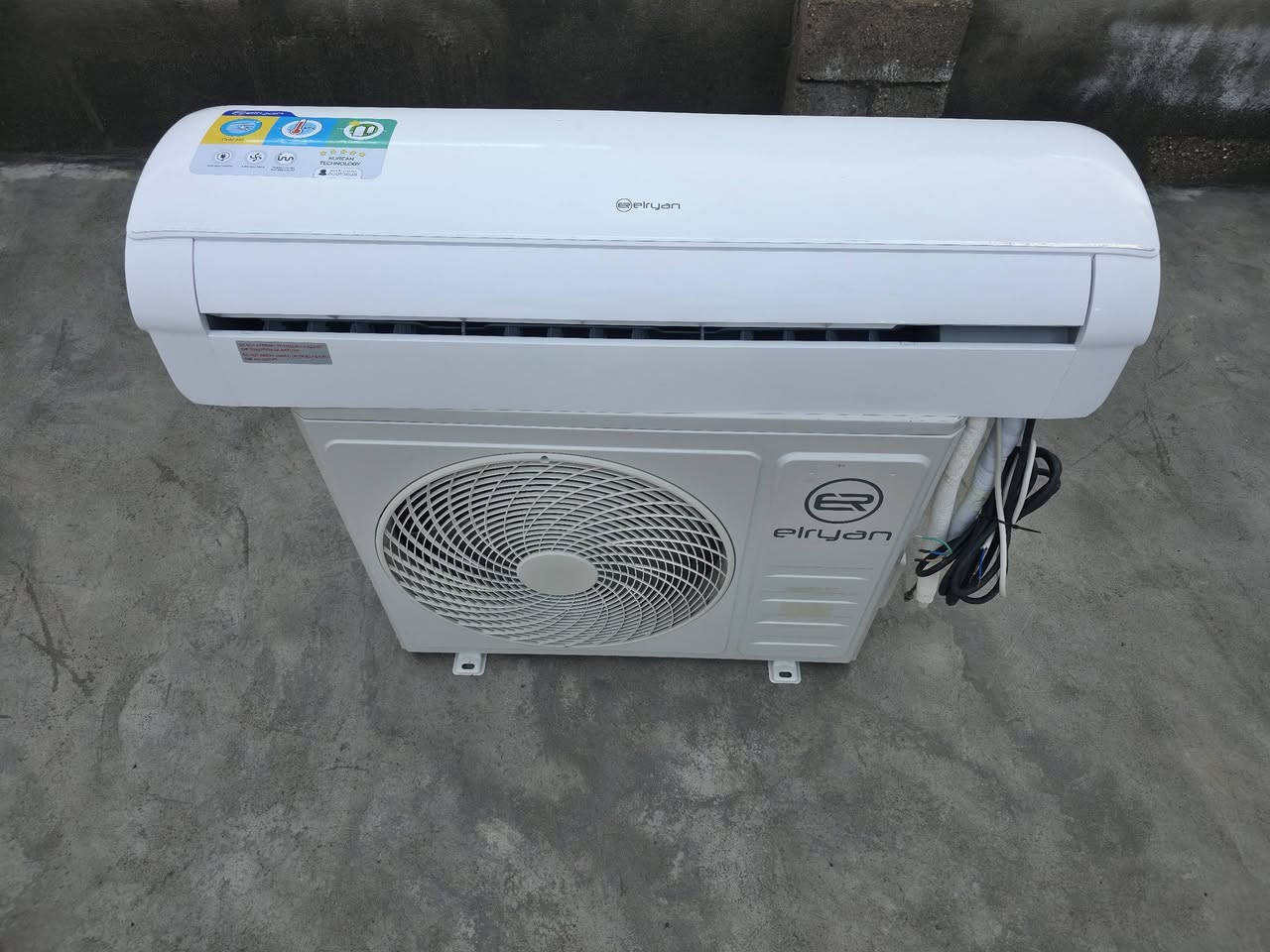 كل عام وانتو بخير سبلت طن اونص نوعه ريان سبلت كامل جيب وشد غاز شركه🧊 نظافه 1/1. تبريد ثلج🧊 استخدام قليل سبلت جديد حيل مكاني ابو الخصيب قرب كبه ابو جوزي بي واتس ***********. توصيل موجود 💁
