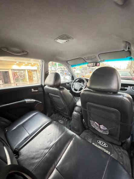 كيا سبورتج 2009 للبيع
مكينة ٢٠٠٠
اللون ابيض
رقم بغداد الماني
حادث جاملغ خلفي صبغ 
الامام ربع جاملغ مع الدعامية حسب ماموضح بالسونار 
كير ومحرك سليم 
تخم تاير جديد
بطارية جديدة
شاشة اندرويد

السعر ١١٧ وبيها مجال 

المكان بغداد الدورة 
***********
