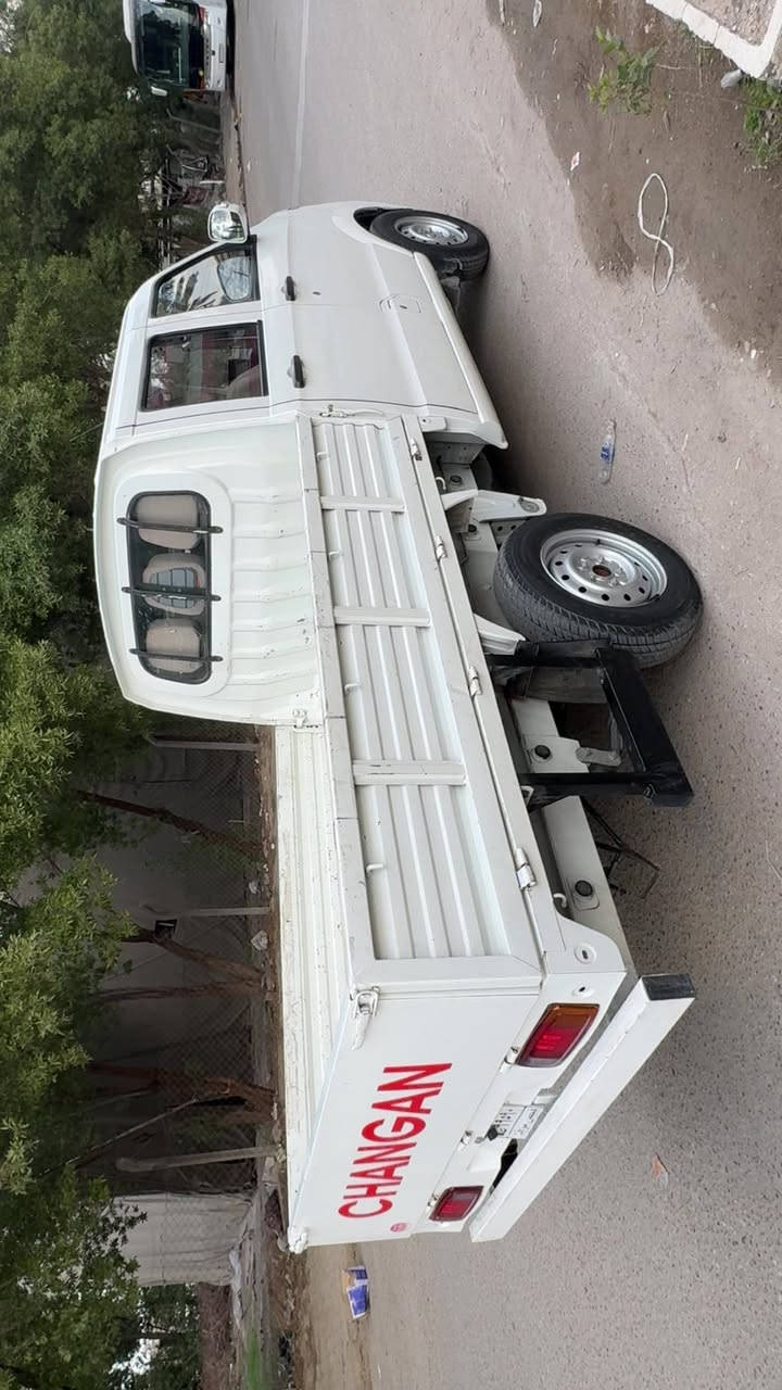 السلام عليكم بيكم شانجان دبل قماره موديل 2024 وبسمي بدون رقم  مكفوله عام وجاهزه بيع او مراوس حسب القناعه السعر 78 ورقه و بيها مجال عنواني بغداد الجديده
***********
