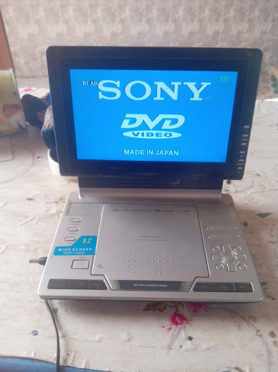 من رخصت مدير الكروب للبيع دي في دي وياه 30 قرص مكاني بغداد السعر خاص ***********a
