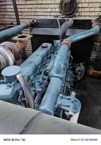 سلام عليكم مولد دايو٦ بستم 
اربيه ما مفتوح بيها برغي 
كهربائيه حمايات كامله 
شرط الحمل لا بخار ولا صرف 
ضمان ما بعد البيع
توليد ٣٠٠كيفي ميكالته
ستندر السعر ٩٠ وبيها مجال لشراي
العنوان ابو غريب الخط السريع مقابل معمل حليب بلادي
***********    ***********
