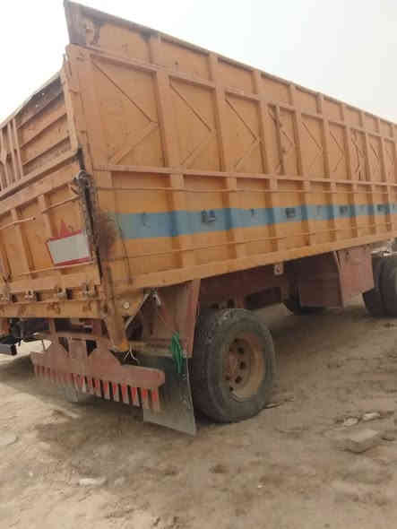 مقطوره للبيع طول سبعه ونص ارتفاع مترين صينيه 110 مكان الديوانية للاستفسار ***********
***********
