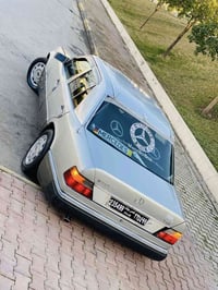 مرسيدس E٣٠٠ • موديل ٩٠ • اوتوماتيك