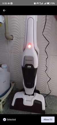 مكنسة كهربائية • أوروبي جديد • رانية السليمانية