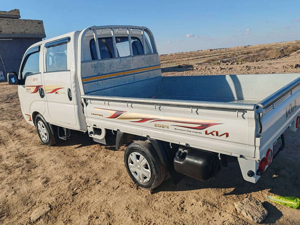 السلام عليكم كيا موديل 24 سياره جديده مقفوله كفاله عامه من ضربه ومن صبغ ومن تبديلهسياره ماشي ماشي 20 مكان السياره بابل النيل رقم بغداد مشروع وطني تحويل ثاني يوم مكان السياره بابل سياره جديده شرط زيرو سعر 180 وبيها مجال حق الجيه الاستفسار على هذا الرقم ***********
