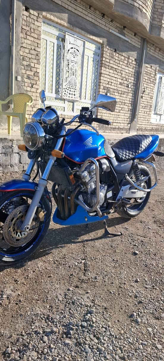 سلام عليكم سبي فور نوزل موديل 8دراجه حيل حلوه 
مبدل بيه كلجات بيه اوراق بيه كمرك تفاصيل اكثر خاص 
مكان الانبار فلوجه 
***********
