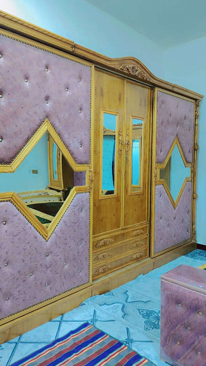 غرفه تسكام درجه اوله شرط نظافه فول لاستفسار رقم *********** بي واتساب عنوان دوانيه حي العسكري
