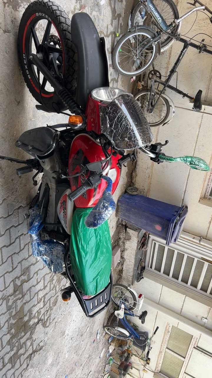 يالله
بوكسر جبلي للبيع موديل 23نزول. 24مرقم كامل لوحه وسنويه نكليزي كفاله عامه جيب فيتر وفحص ***********متواجد وتساب
