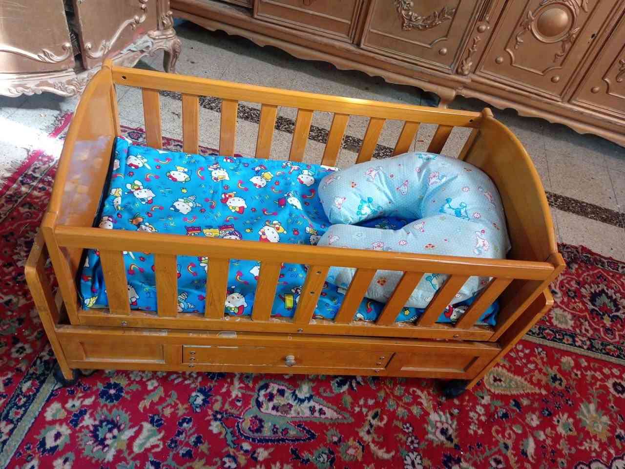 سرير طفل نظيف كلش سعر ٦٥ مكان بغداد


**إذا كنت صاحب هذا الإعلان وتريد حذفه لأي سبب، رجاءا أرسل رسالة إلى الدعم الفني**